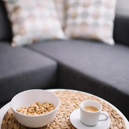 Neva Angella Konaci * 카파오닉